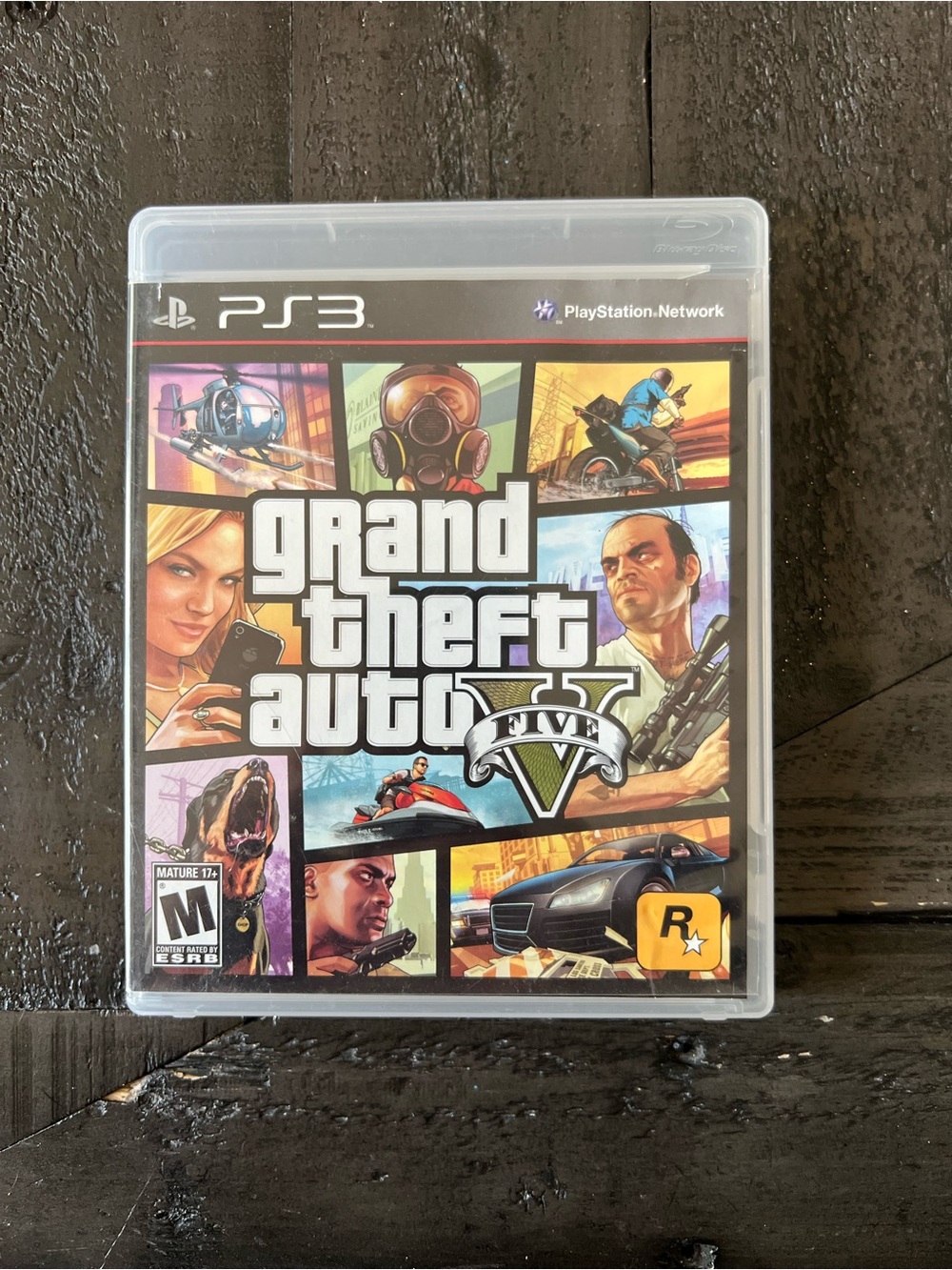 PlayStation 3 Grand Theft Auto V  - Rockstar Games